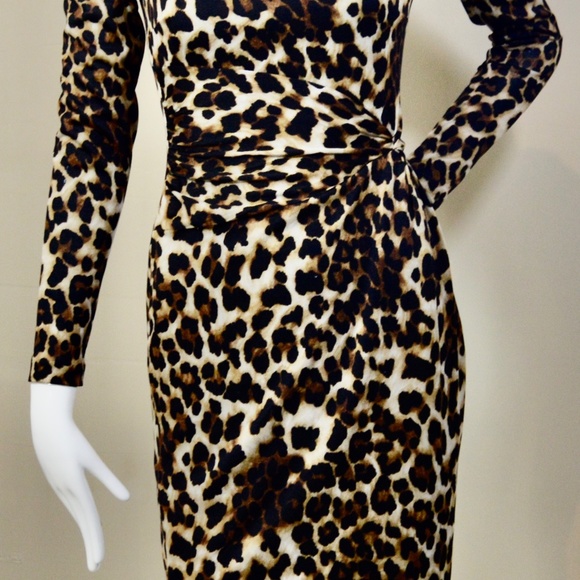 Leopard Print Mini Night Out Dress by Carmen Marc Valvo.Made in US - Picture 6 of 13